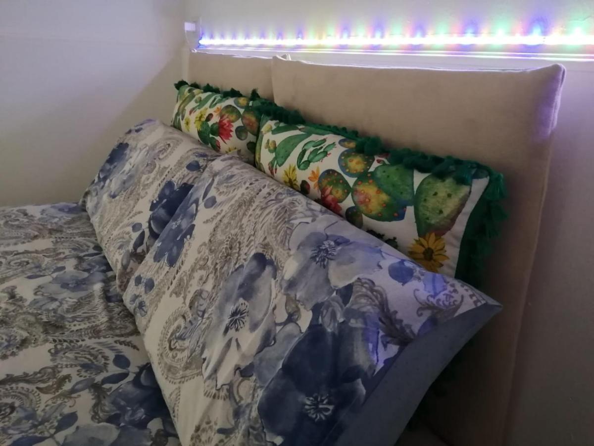 Cammileddi Apartman Catania-Fontanarossai nemzetközi repülőtér Kültér fotó